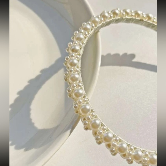 Pearl headband hair accessory - Picture 2 of 6